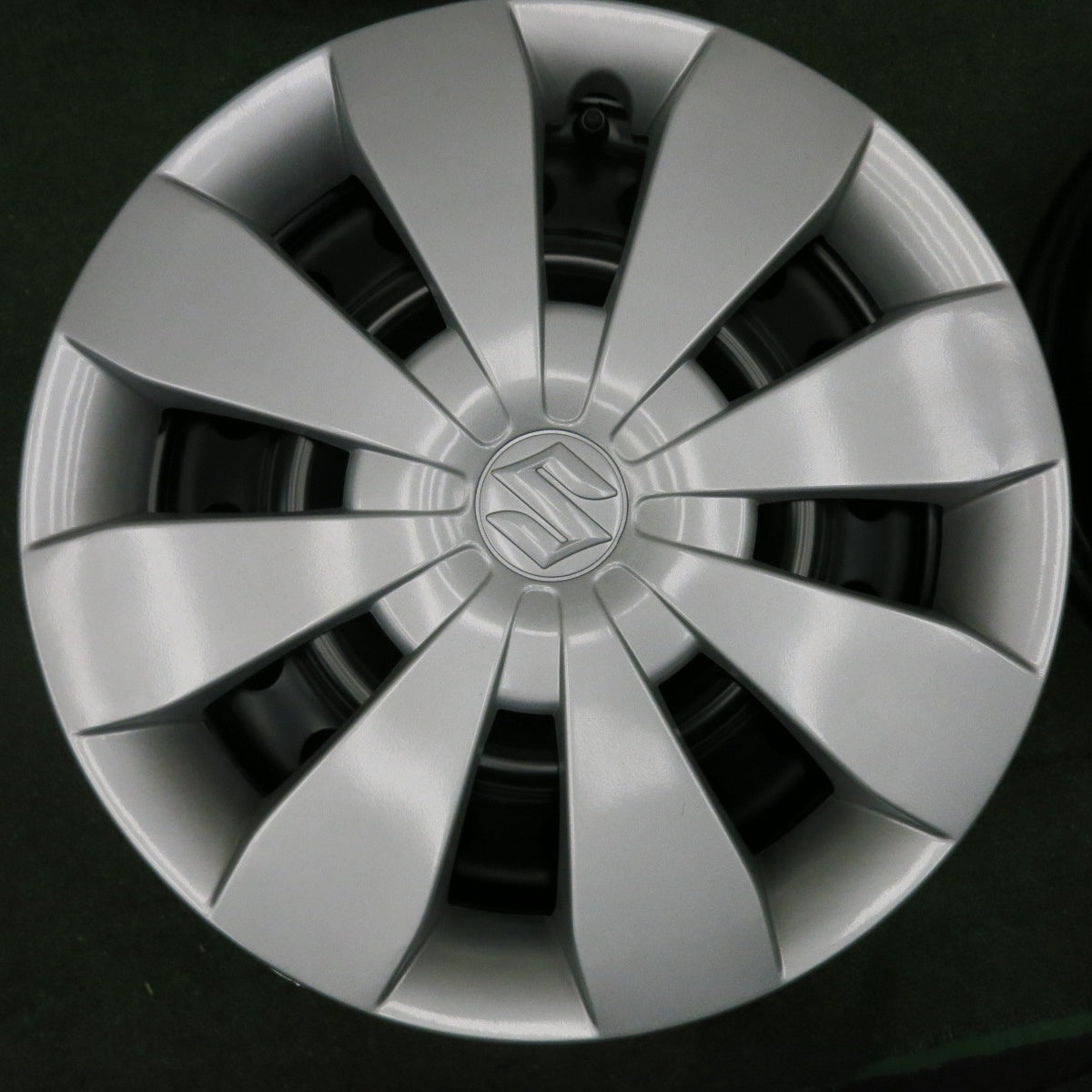 *送料無料* 未使用★スズキ ワゴンR 純正 スチール ホイール 14インチ 14×4.5J PCD100/4H★4062808NJホ