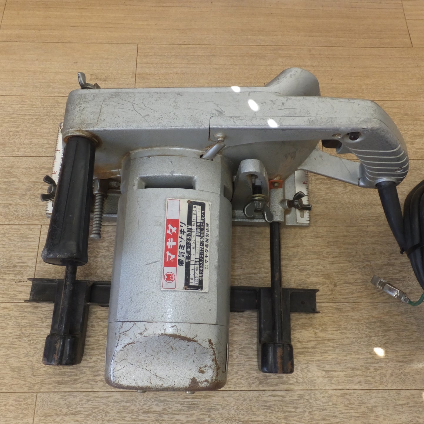 [送料無料] ★マキタ makita 電気ミゾキリ 3501N　178～190mm　100V 12A 50-60Hz 1160W 6500/min.　木工用丸ノコ★