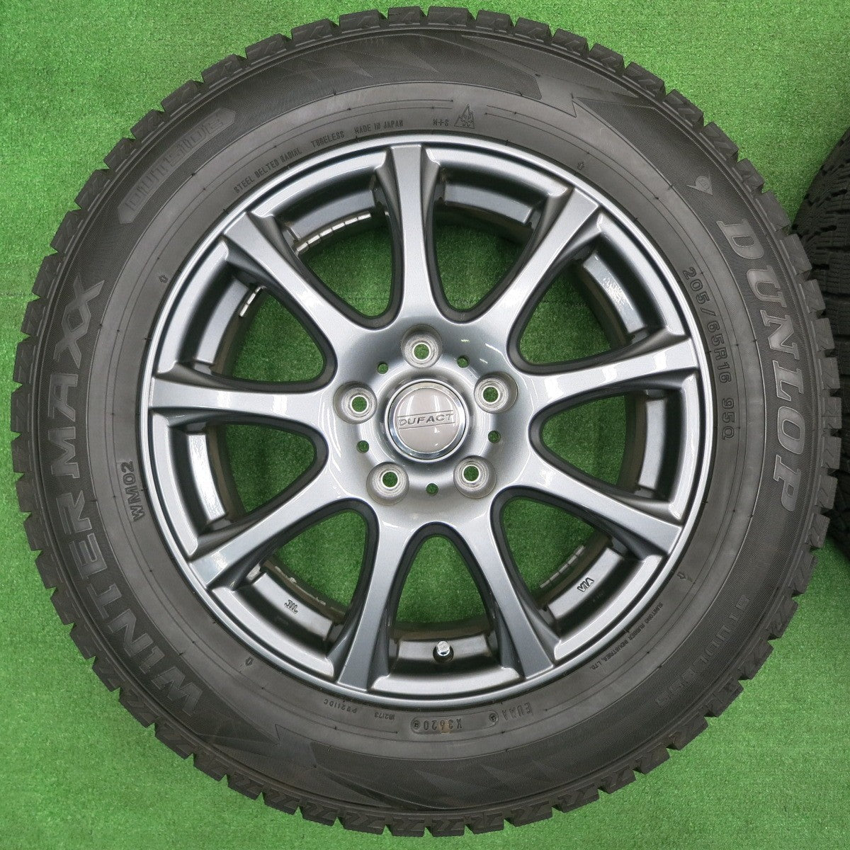 [送料無料] バリ溝！20年！キレイ！9.5分以上★スタッドレス 205/65R16 ダンロップ ウインターマックス WM02 DUFACT デュファクト 16インチ PCD114.3/5H★4111402NJス