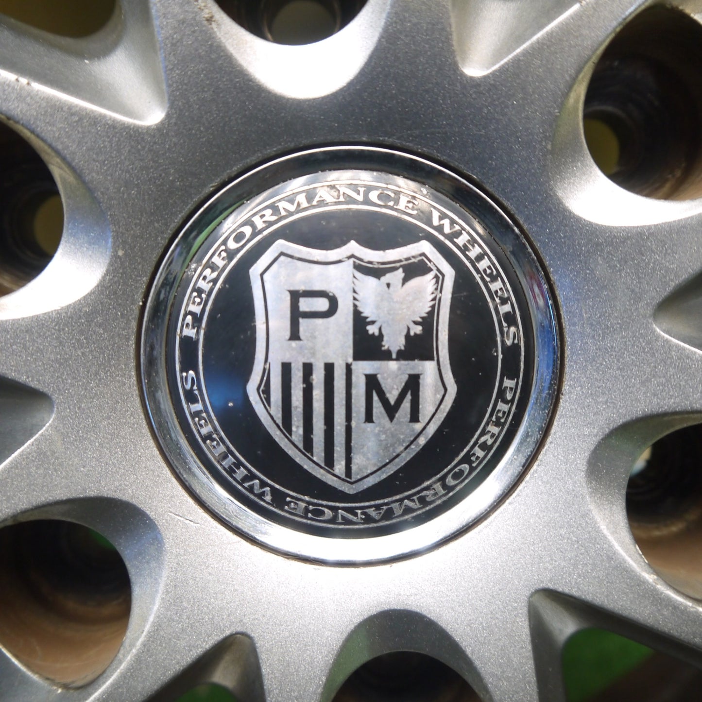バリ溝！24年！9.5分★195/80R15 107/105R クムホ PorTran KC53 PERFORMANCE WHEELS パフォーマンス ホイール 15インチ PCD139.7/6H★6041301Hノ
