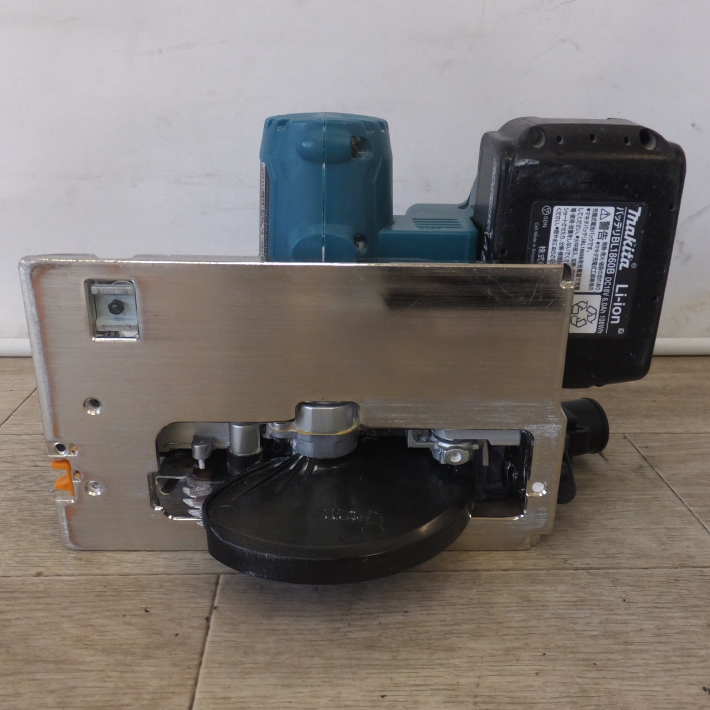 ★マキタ makita 125mm 充電式防じんマルノコ KS511D　バッテリ BL1860B　セット★