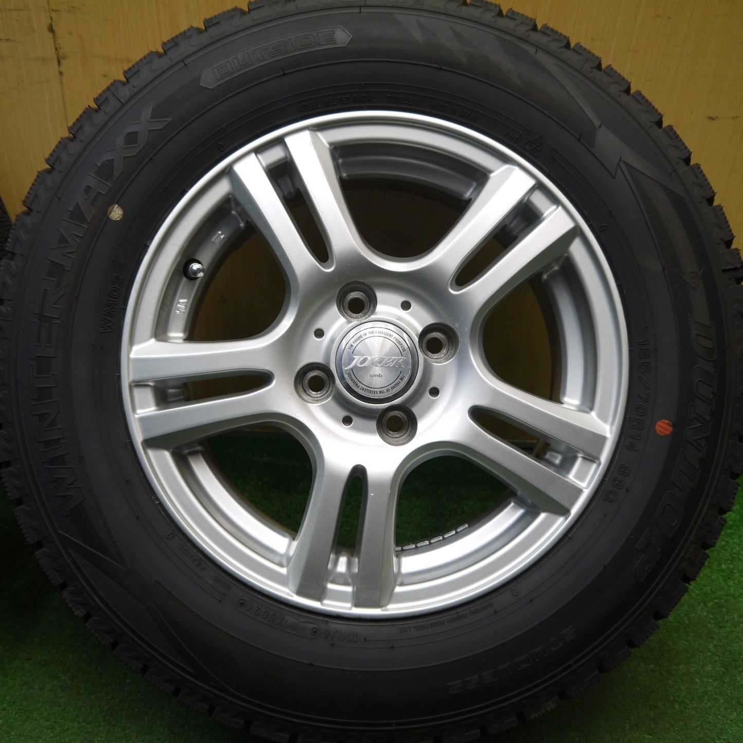 バリ溝！24年！キレイ！ほぼ10分★スタッドレス 185/70R14 ダンロップ ウインターマックス WM02 JOKER ジョーカー 14インチ PCD100/4H★6013004Hス