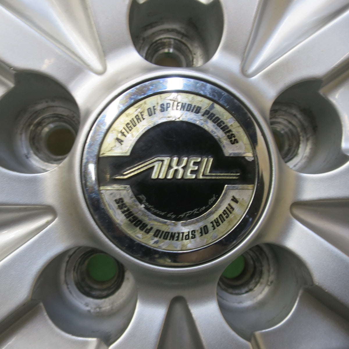 バリ溝！9分★86 BRZ 等 215/45R17 スタッドレス ダンロップ ウインターマックス WM02 AXEL アクセル 17インチ PCD100/5H★6052711イス