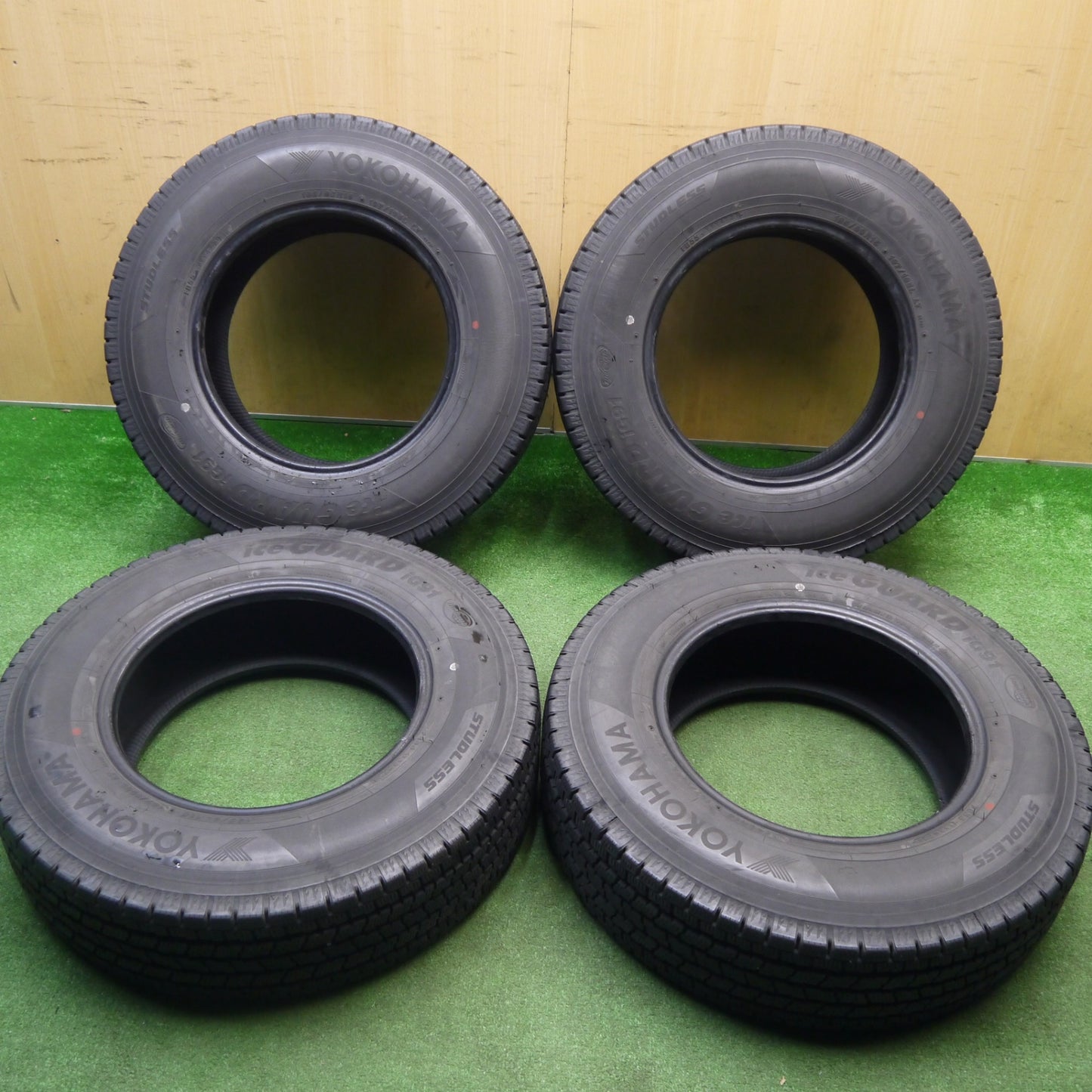 バリ溝！21年！9.5分★スタッドレス 195/80R15 107/105L ヨコハマ アイスガード iG91 タイヤ 15インチ ハイエース キャラバン 等★5121905Hスタ