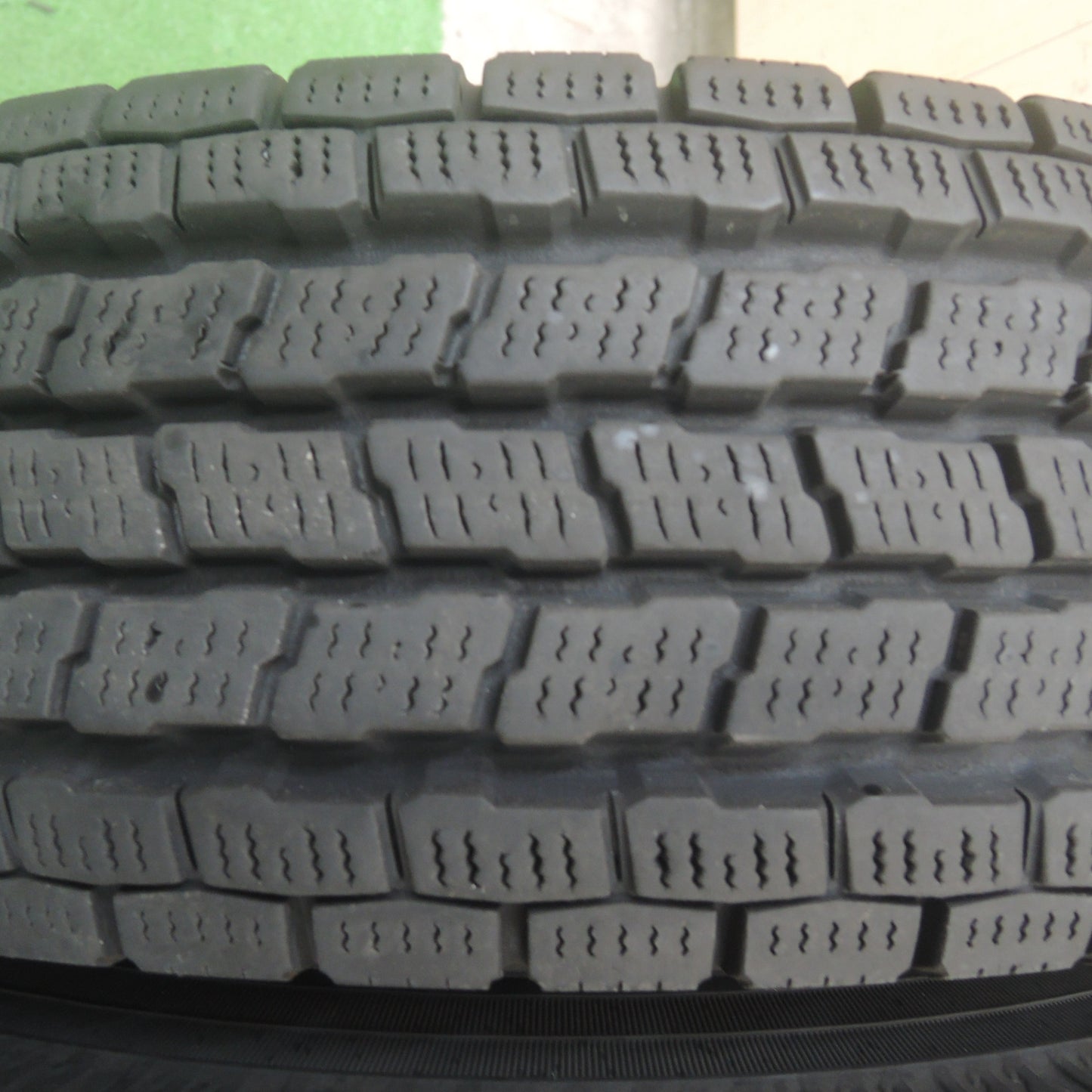 バリ溝！22年！9分★スタッドレス 145/80R12 80/78N ヨコハマ アイスガード iG91 SPORT DAISY 12インチ PCD100/4H★5042303TTス