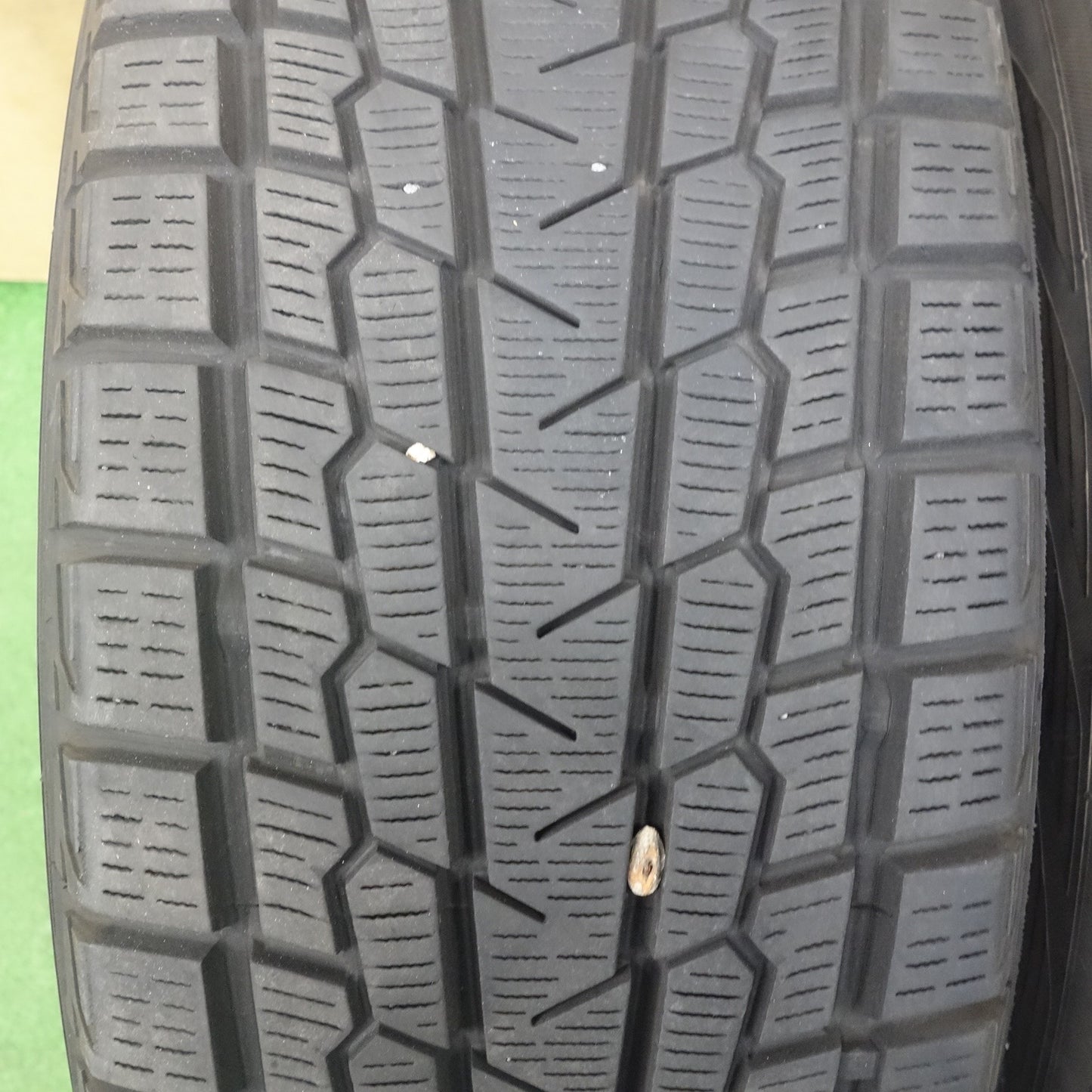 バリ溝！キレイ！9分★スタッドレス 225/60R18 ヨコハマ アイスガード G075 JOKER ジョーカー 18インチ PCD114.3/5H★6031902KTス