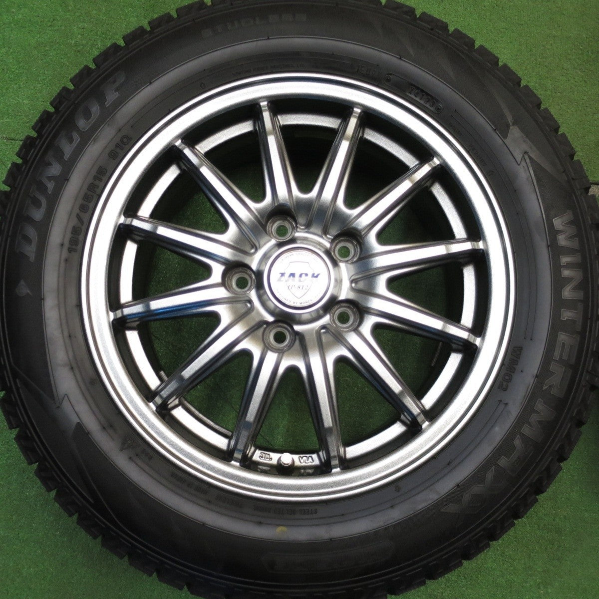 バリ溝！23年！キレイ！9.5分以上★スタッドレス 195/65R15 ダンロップ ウインターマックス WM02 ZACK JP-812 MONZA ザック 15インチ PCD114.3/5H★5031009Hス