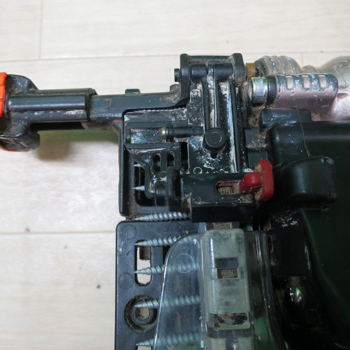 [送料無料] ☆MAX マックス ねじ 打機 41mm 高圧 ターボ ドライバ HV-R41G2 ネジ 打ち機 エアー ツール 工具☆