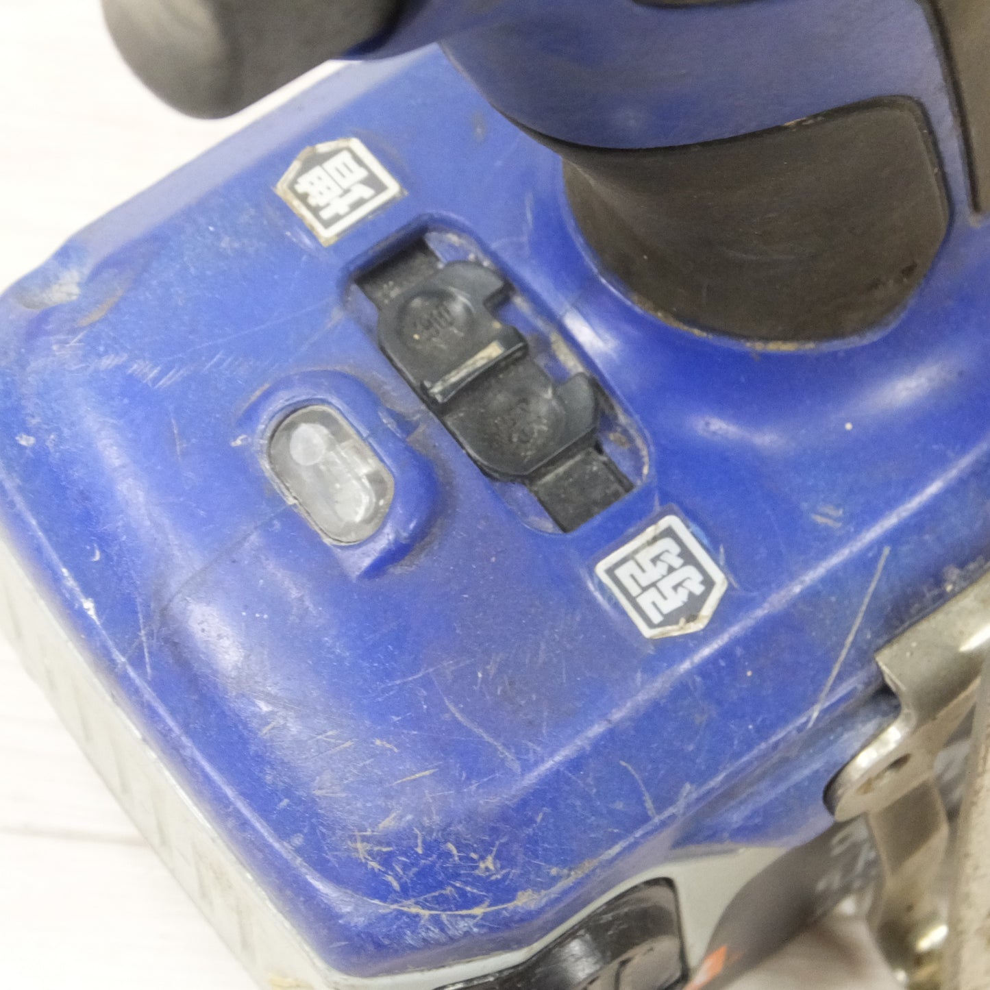 [送料無料] ◆マックス MAX 充電式 インパクト ドライバー PJ-ID141 14.4v バッテリー 充電器付き 電動 工具◆
