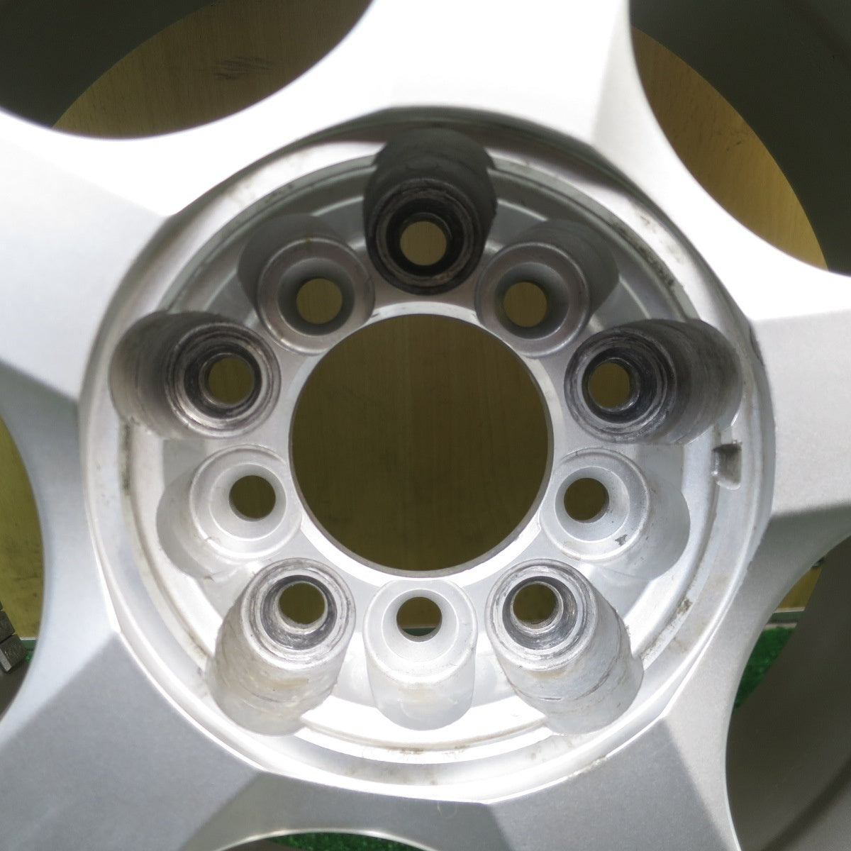 バリ溝！22年！9.5分★スタッドレス 215/65R16 トーヨー ウインター トランパス TX 社外 アルミ 16インチ PCD100 114.3/5H マルチ★5111501KKス