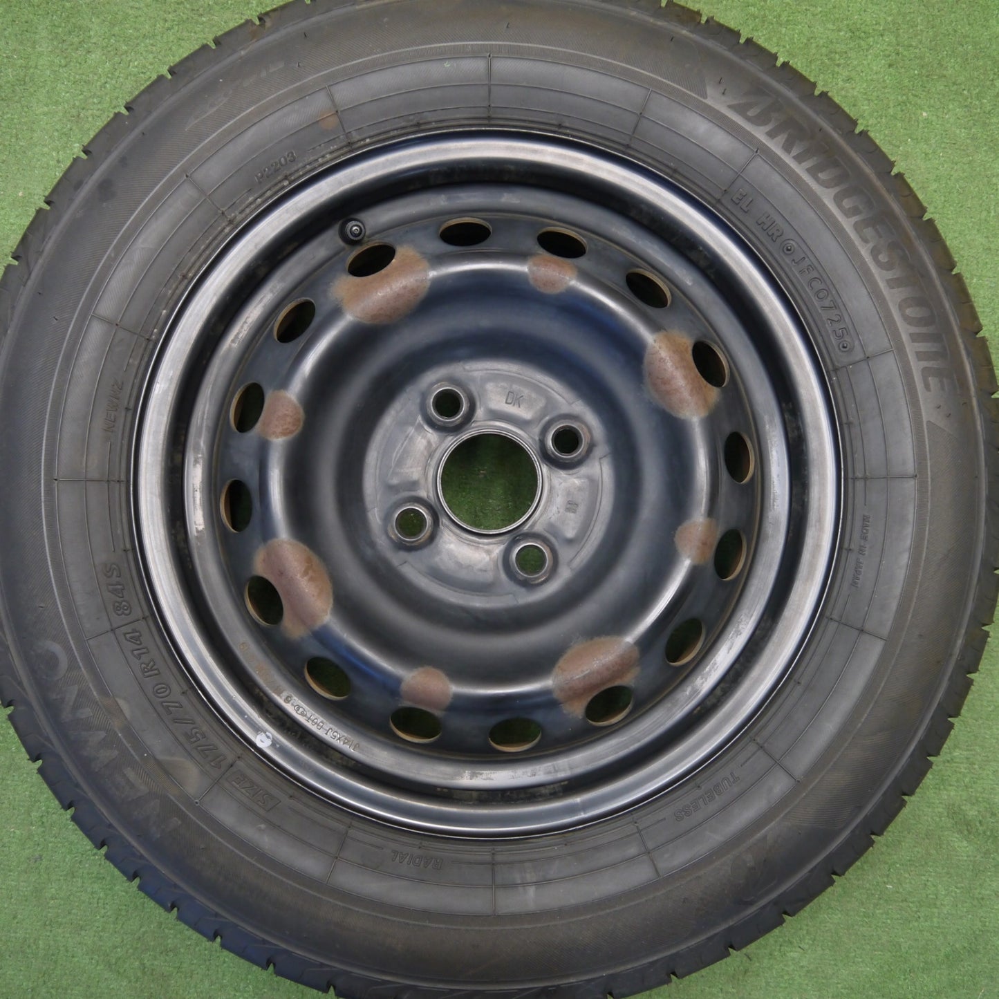ほぼ未使用！25年★175/70R14 ブリヂストン NEWNO スチール ホイール ニューノ 14インチ PCD100/4H★6032701Hノ