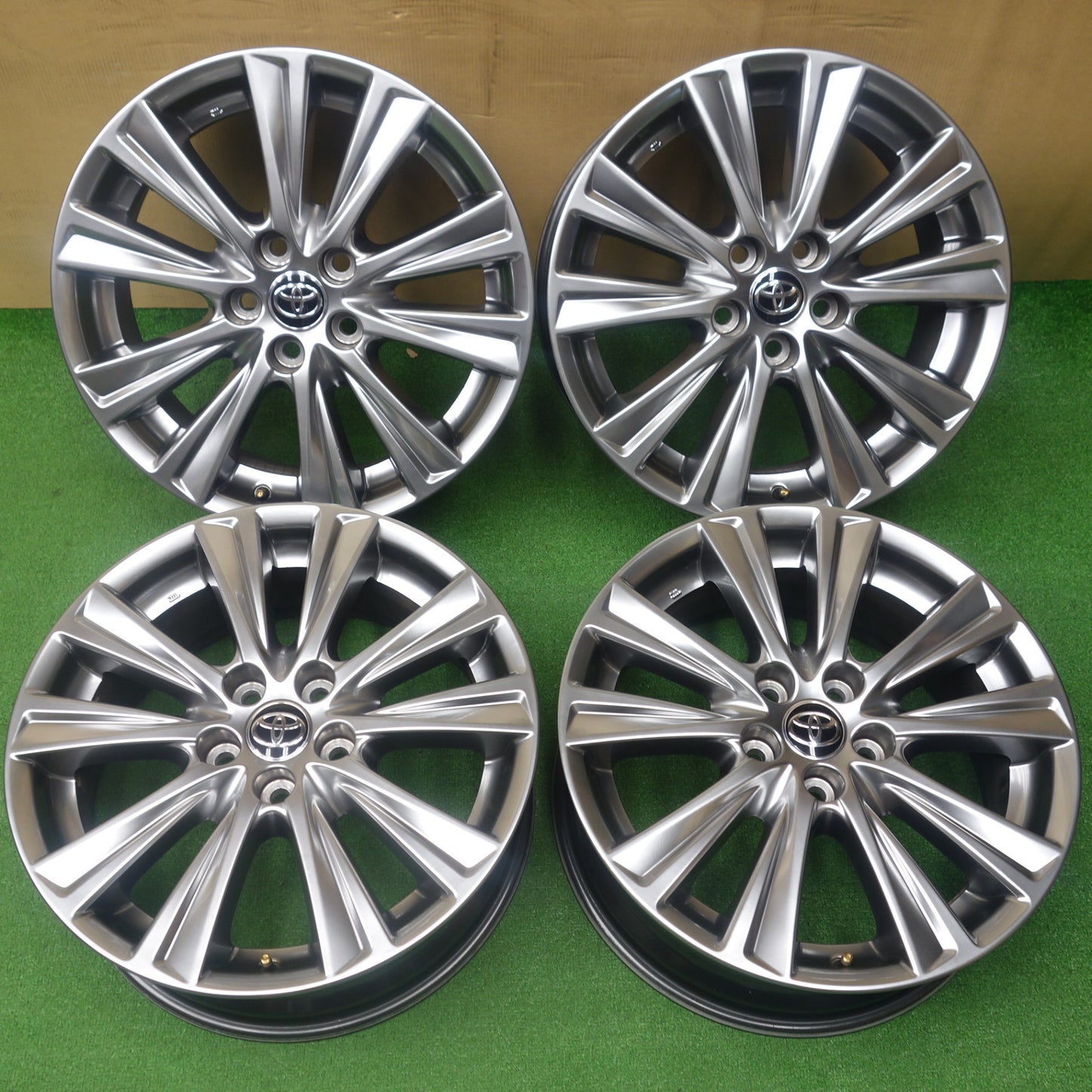 キレイ★トヨタ 30系 アルファード ヴェルファイア 純正 ホイール 18インチ 18×7.5J PCD114.3/5H★6062602KTホ