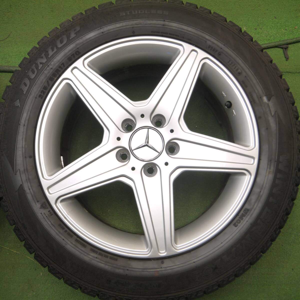 バリ溝！キレイ！9.5分★ベンツ 等 AGA 225/55R17 スタッドレス ダンロップ ウインターマックス WM02 PCD112/5H★4061903Hス