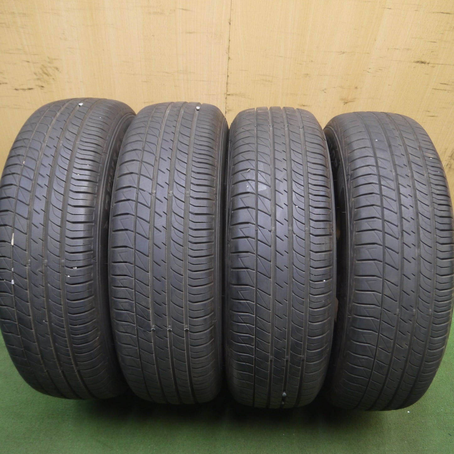 *送料無料* 超バリ溝！23年！キレイ！ほぼ10分★ホンダ フリード GB7 ハイブリッド 純正 185/65R15 ダンロップ LE MANS V+ ルマン5+ PCD114.3/5H★4052710Hノ