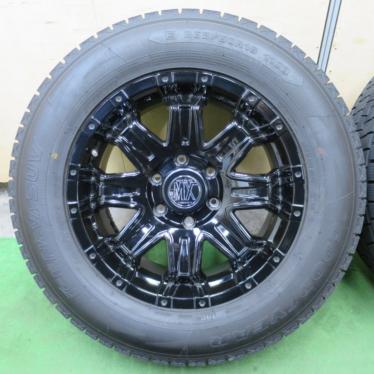 超バリ溝！24年！キレイ！9.5分以上★LOXARNY ROCK KELLY MX-2 632 265/60R18 スタッドレス グッドイヤー アイスナビ SUV ロクサーニ 18インチ PCD139.7/6H★6032403ナス