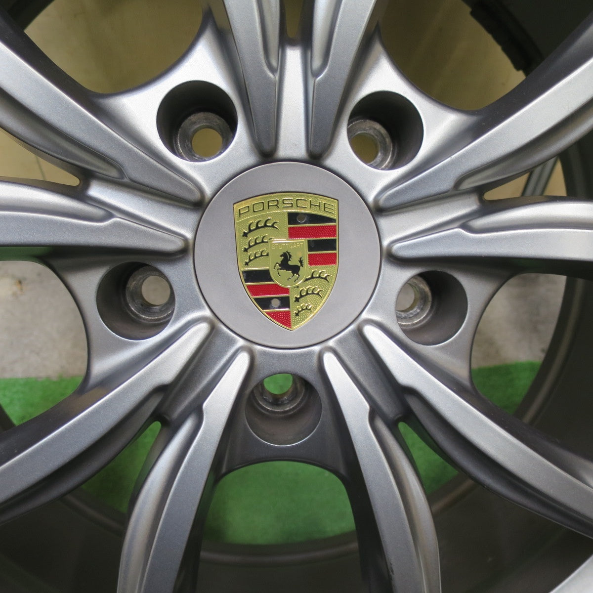キレイ★ポルシェ 等 255/55R19 スタッドレス ブリヂストン ブリザック DM-V2 社外 アルミ 19インチ PCD130/5H★6013112ナス
