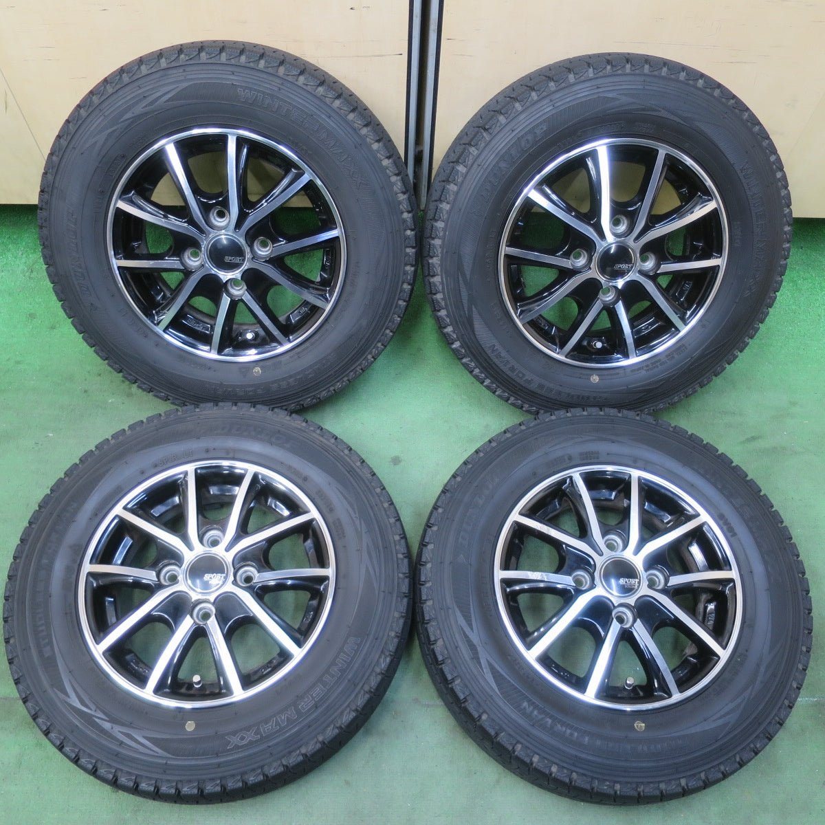 4本価格★スタッドレス 145R12 6PR ダンロップ ウインターマックス SV01 SPORT KRONE スポルト クローネ 12インチ PCD100/4H★6011309イス