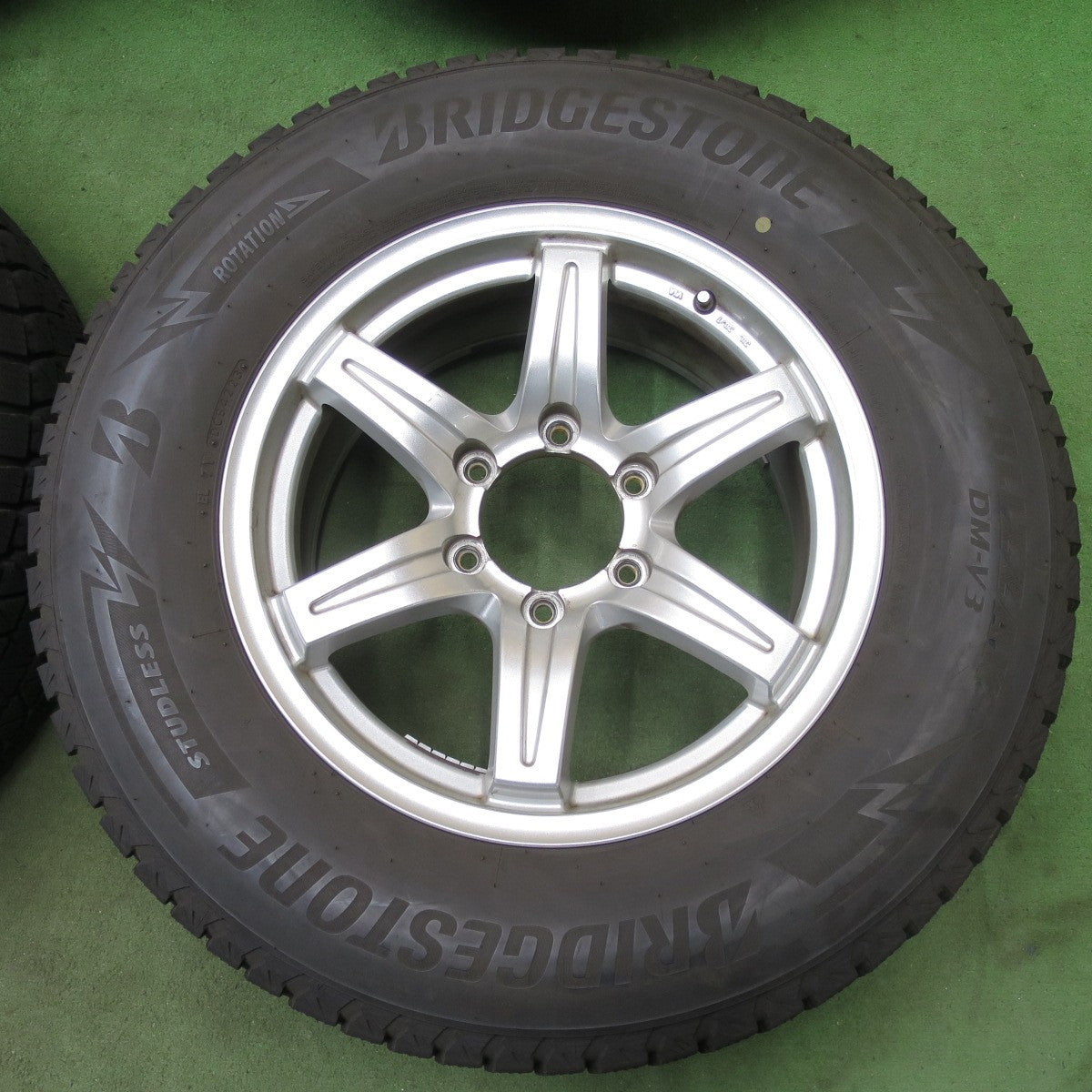 4本価格！23年★スタッドレス 265/65R17 ブリヂストン ブリザック DM-V3 社外 アルミ 17インチ PCD139.7/6H★6013111ナス