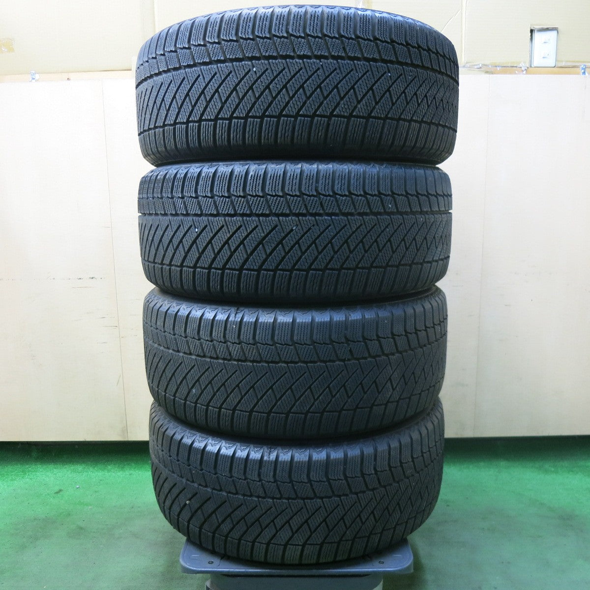 バリ溝！9分★ベンツ 等 EuroForsch 245/50R18 スタッドレス コンチネンタル コンチバイキング コンタクト6 ユーロフォルシュ 18インチ PCD112/5H★5102901SKス