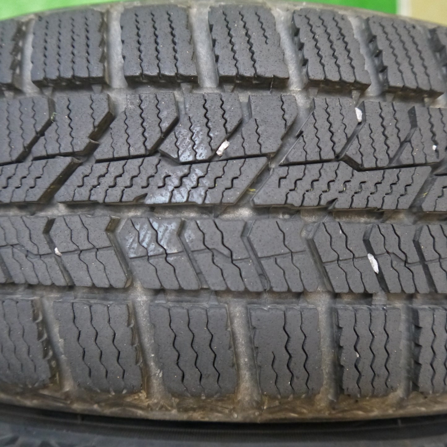 バリ溝！23年！キレイ！9.5分★スタッドレス 155/65R14 トーヨー オブザーブ GIZ2 TEAD テッド 14インチ PCD100/4H★5101501Hス