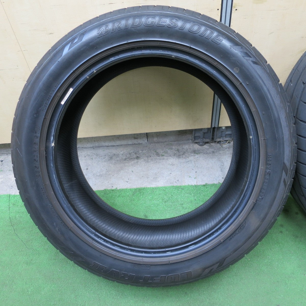 2本価格！22年★235/50R18 ブリヂストン LUFT RVⅡ タイヤ 18インチ RV2 アルファード ヴェルファイア 等★6032102NGノタ