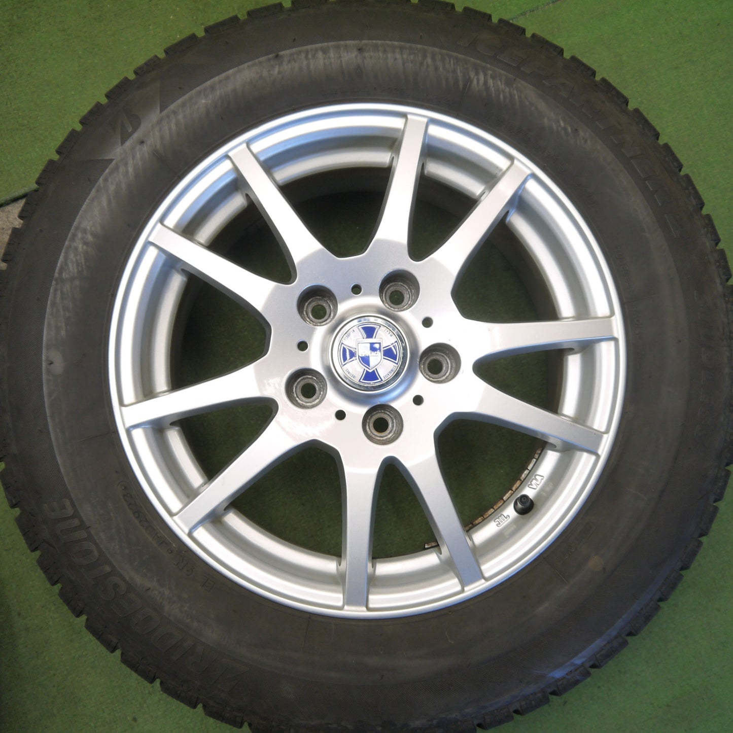 キレイ！23年◎スタッドレス 195/65R15 ブリヂストン アイスパートナー2 GMach 15インチ PCD114.3/5H◎6081706Hス