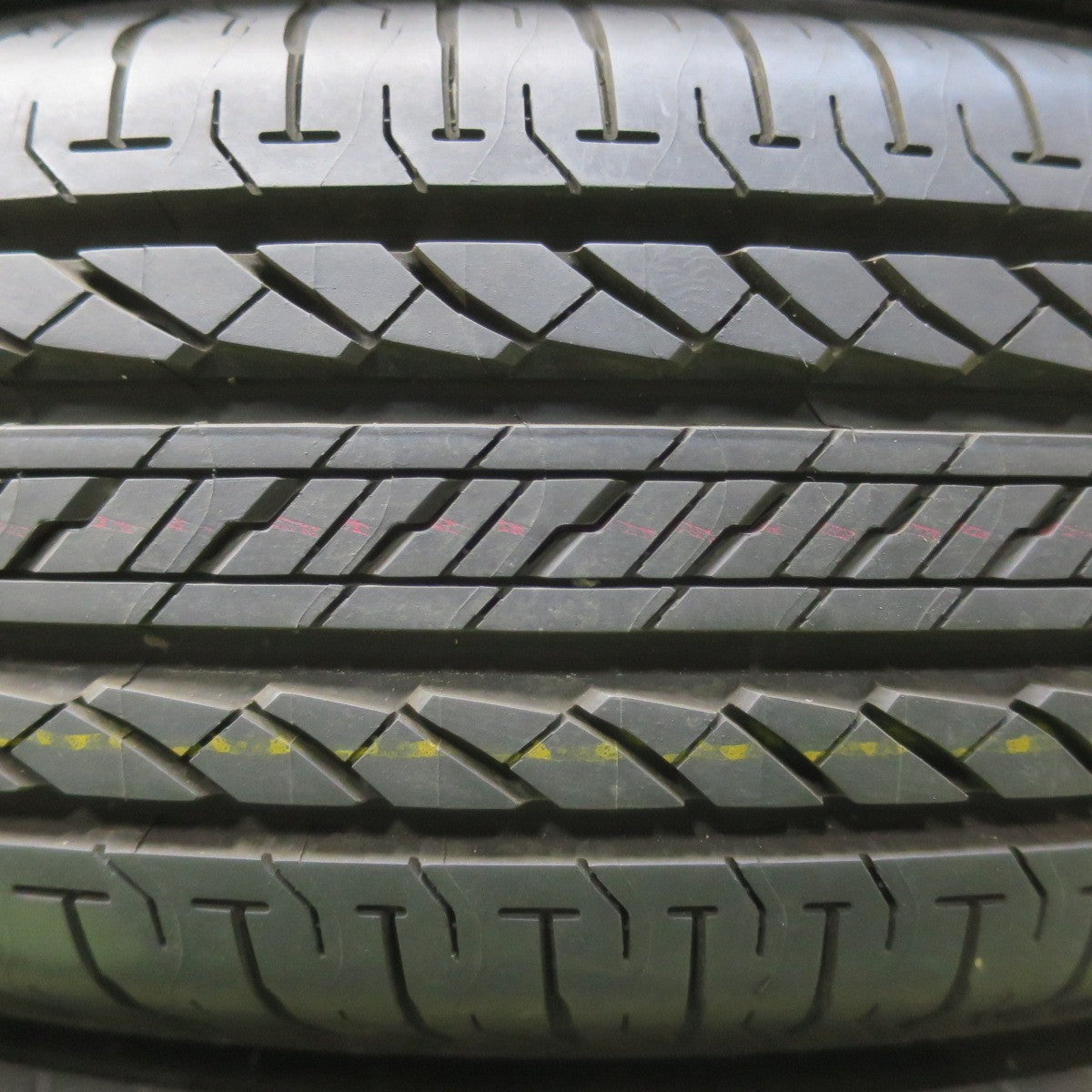 新車外し！25年★ジムニー 等 175/80R16 ブリヂストン デューラー H/L 852 DUELER 16インチ タイヤ★6031403イノタ