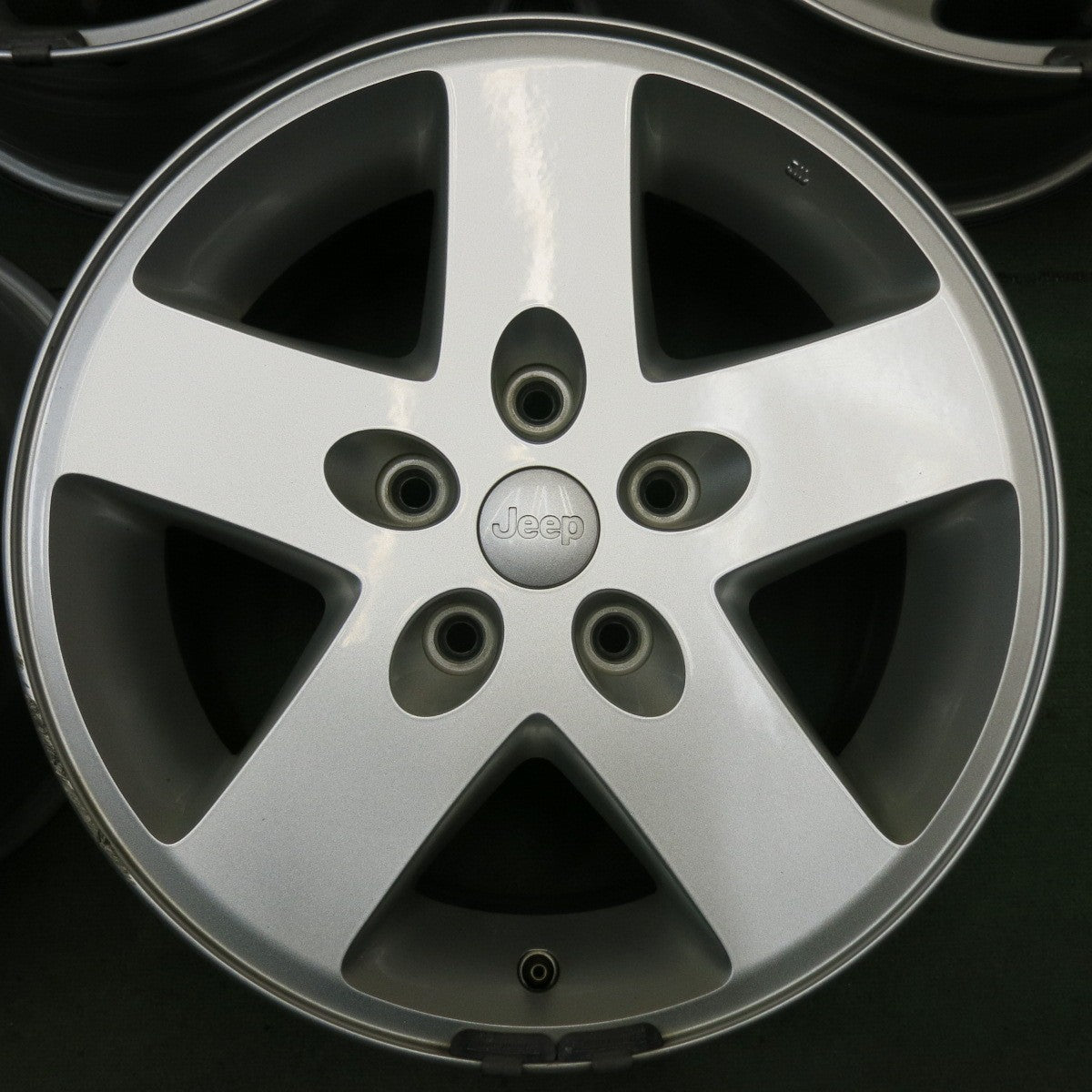 5本価格★JEEP ジープ JK ラングラー 純正 ホイール 17インチ 17×7.5J PCD127/5H★6071105HAホ