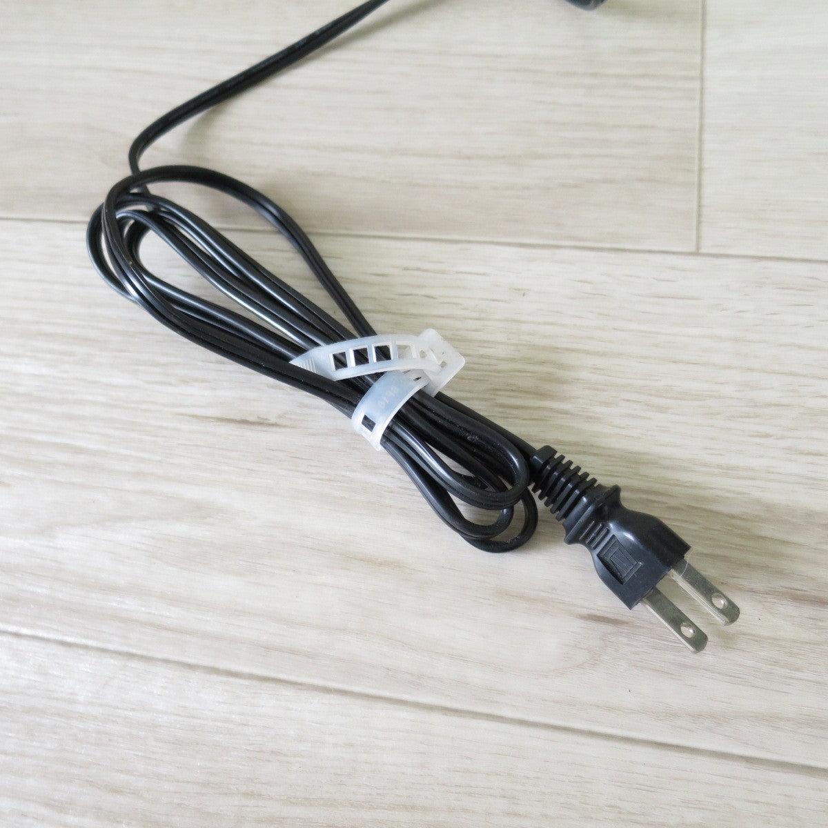 [送料無料] キレイ◇マキタ 急速 充電器 DC40RA 電動 工具 AC100V 専用 40Vmax 用◇