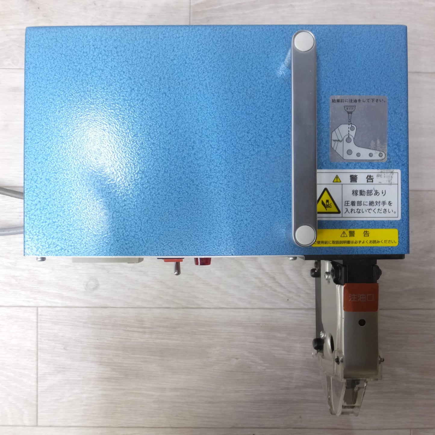 [送料無料] 美品◆IZUMI 泉精器 電動式圧着機 EC-6 圧着工具 AC100V 50/60Hz◆