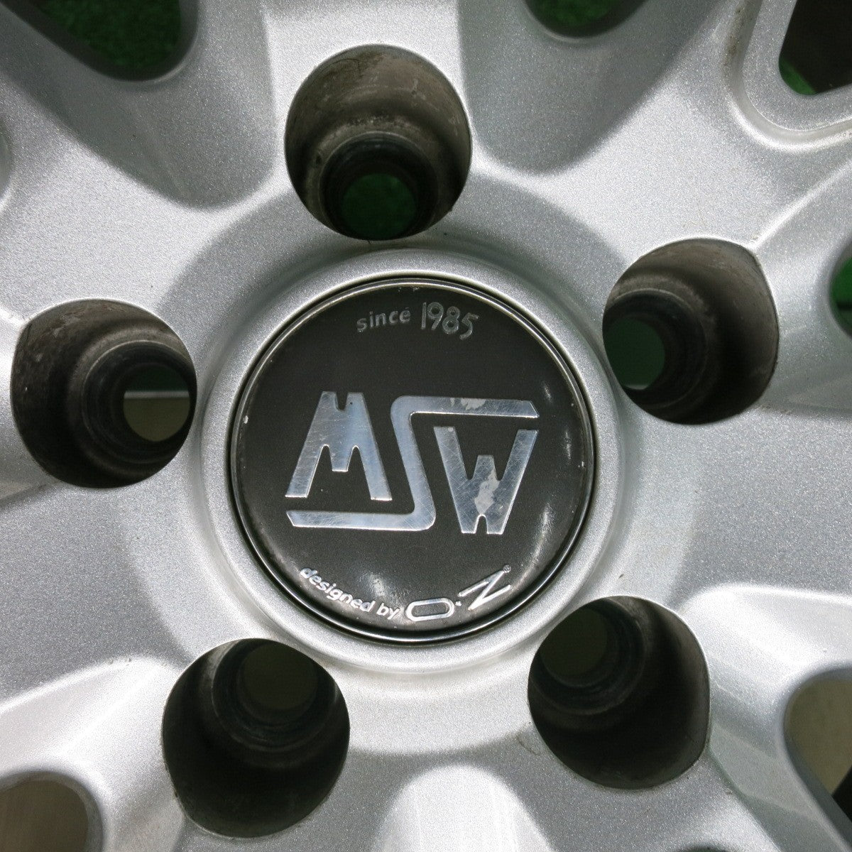 [送料無料] バリ溝！22年！9分★ボルボ 等 MSW O・Z 205/55R16 スタッドレス ピレリ アイスゼロ アシンメトリコ 16インチ OZ PCD108/5H★4111308TNス