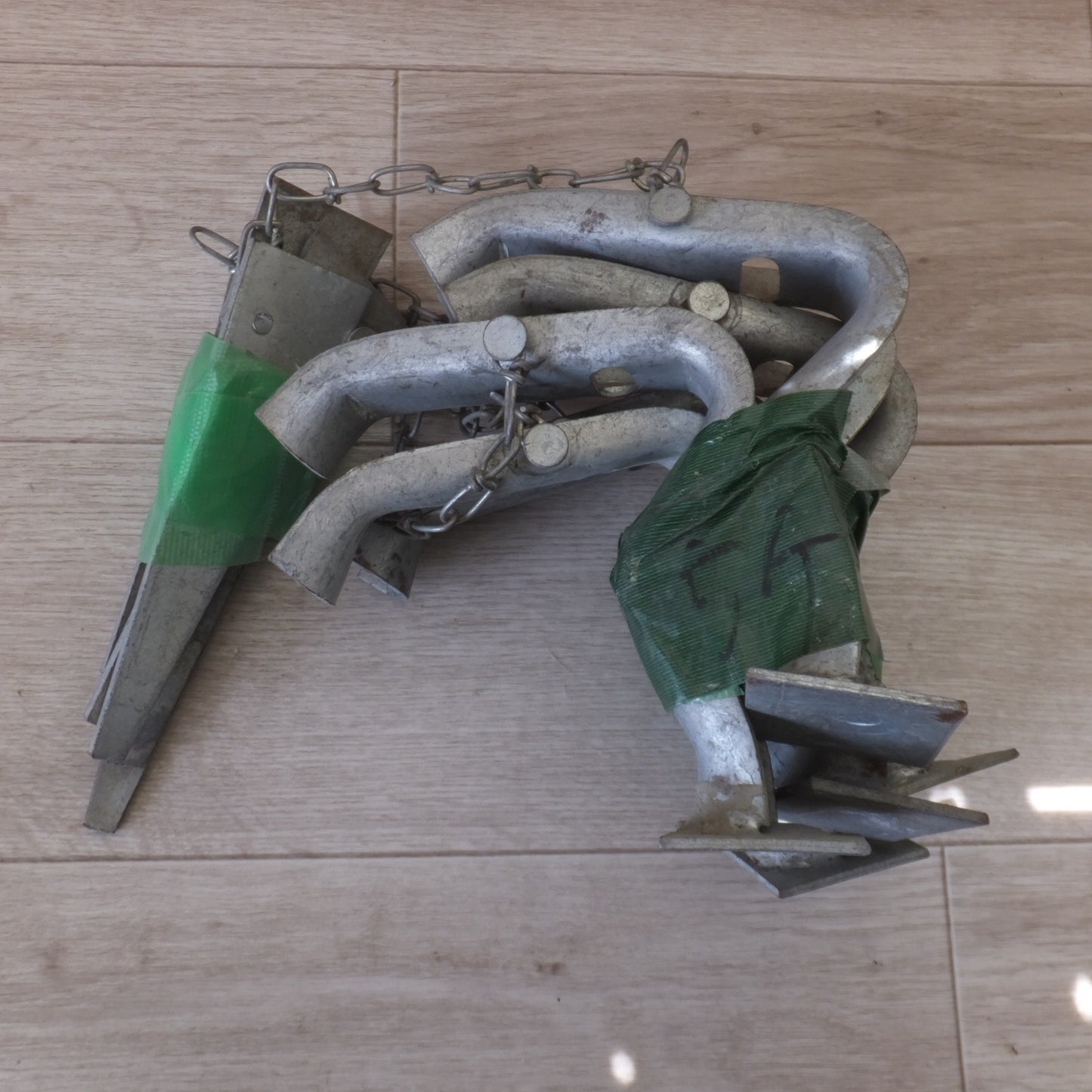 [送料無料] ★型枠金物 兼用金物 約 15個 セット　メーカー 形式 不明★