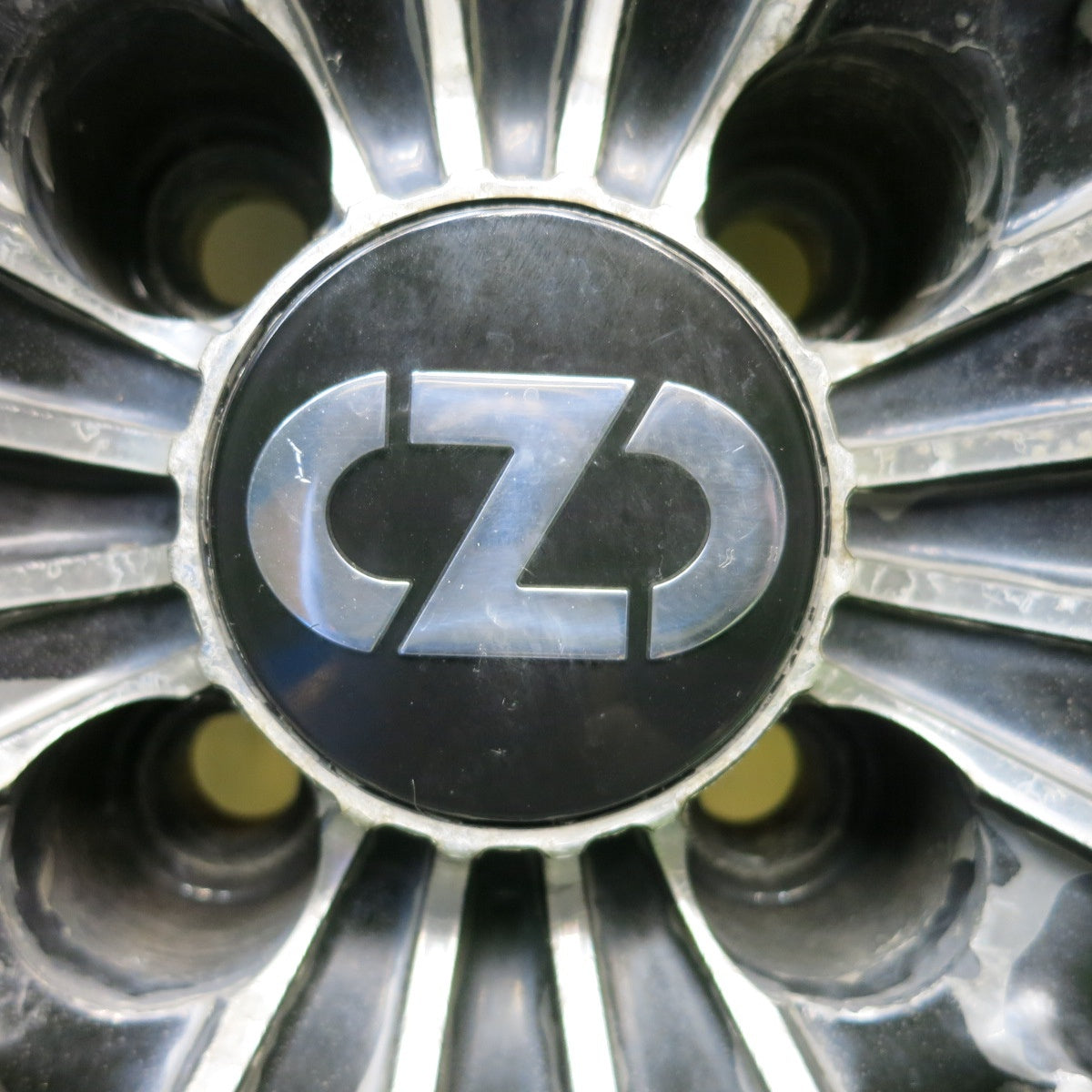バリ溝！23年！8.5分★O・Z 35 Anniversary 205/45R17 グッドイヤー イーグル LS EXE 17インチ OZ 35アニバーサリー PCD100/4H★6022803HAノ