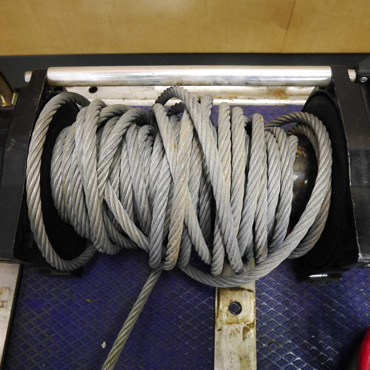 [送料無料] リモコン2点付き☆電動 ウィンチ Winch 12000lb ウインチ ホイスト 牽引 けん引 工具 メーカー 型式 不明☆