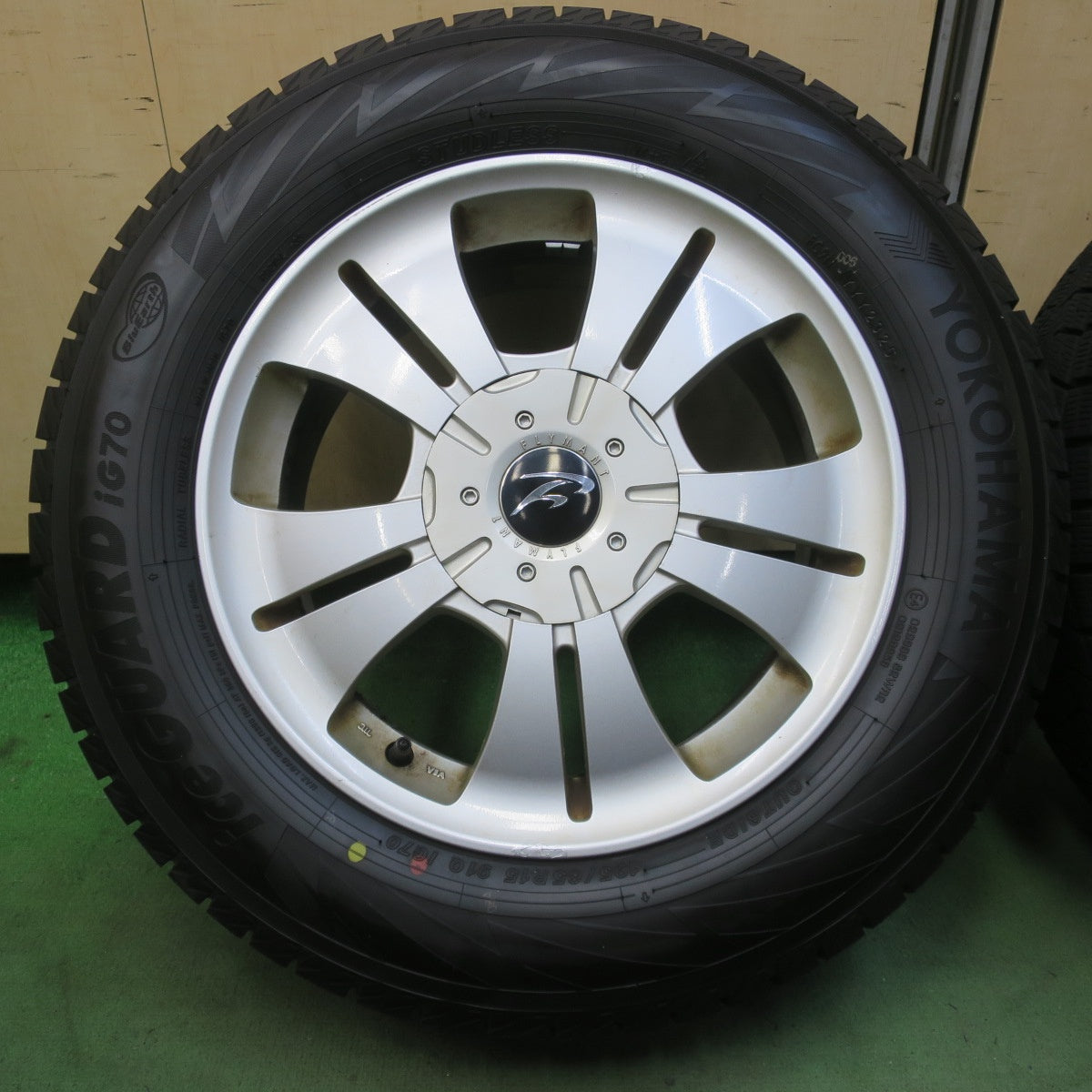 バリ溝！25年！ほぼ10分◎スタッドレス 195/65R15 ヨコハマ アイスガード iG70 FLYMANT フライマント 15インチ PCD100 114.3/5H マルチ◎6061203イス