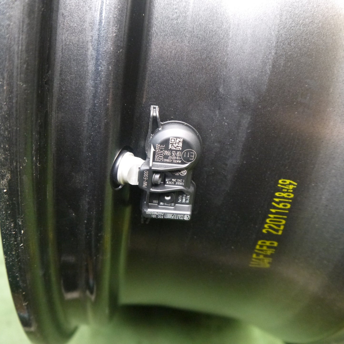 センサー付！キレイ★レクサス NX 純正 ホイール 18インチ 18×7.5J PCD114.3/5H★5071102Hホ