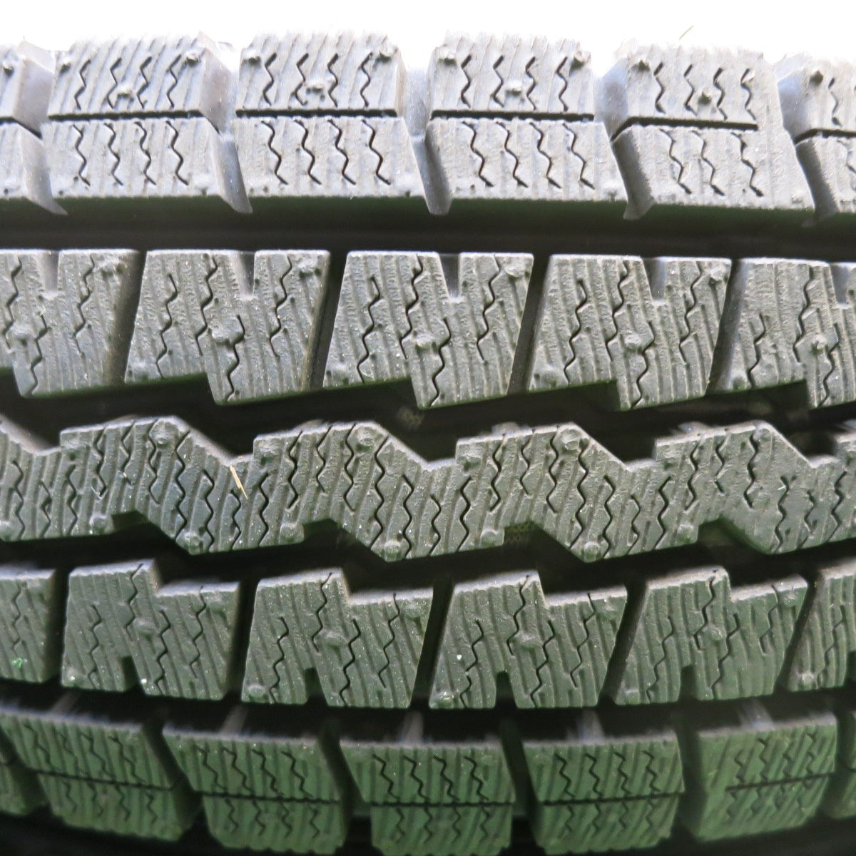 ほぼ未使用！21年★スタッドレス 145/80R12 80/78N ダンロップ ウインターマックス SV01 GAIA MANARAY SPORT ガイア マナレイ スポーツ 12インチ PCD100/4H★5112905HAス