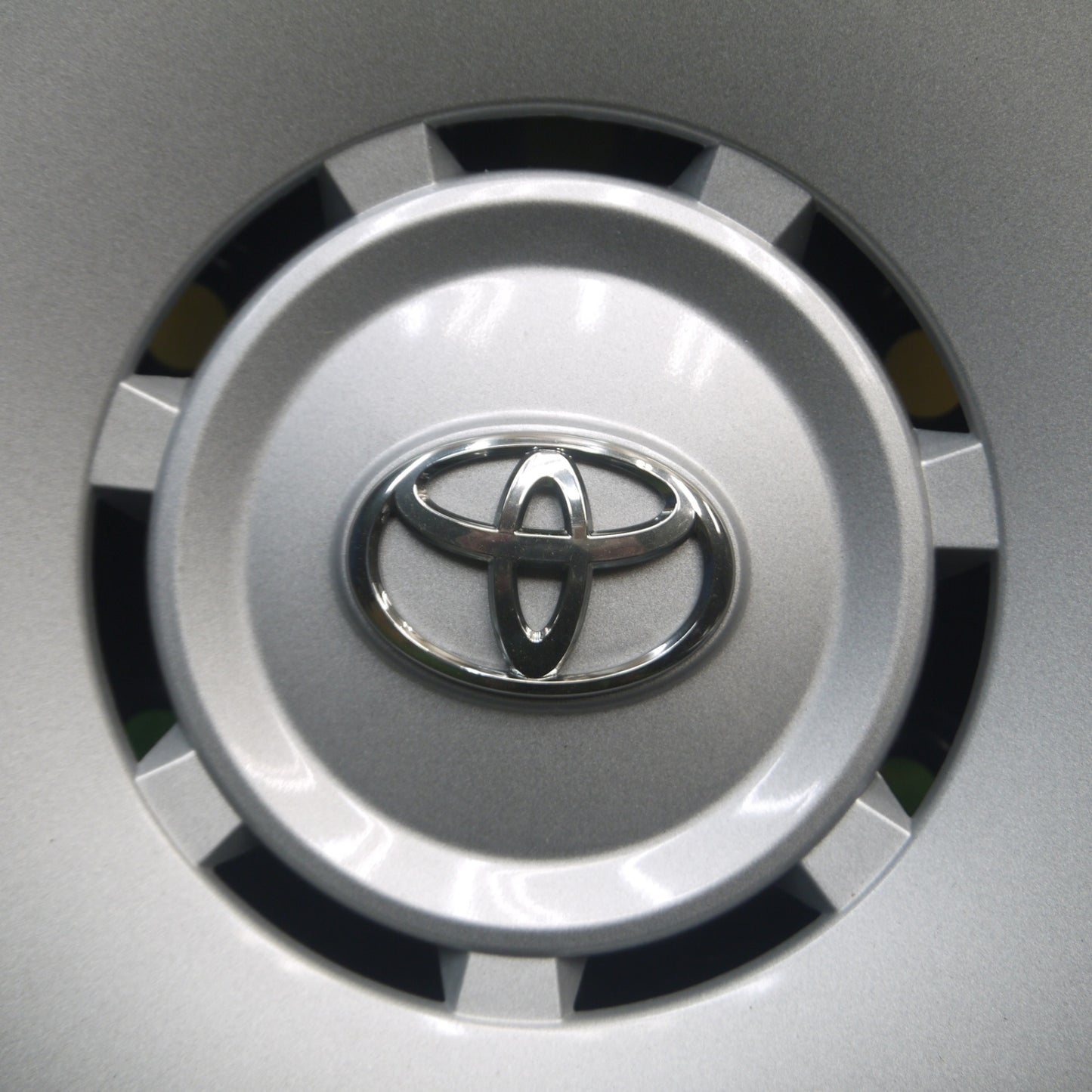 *送料無料* 新車外し★トヨタ 200系 ハイエース 純正 スチール ホイール 15インチ 15×6J PCD139.7/6H★4062502Hホ