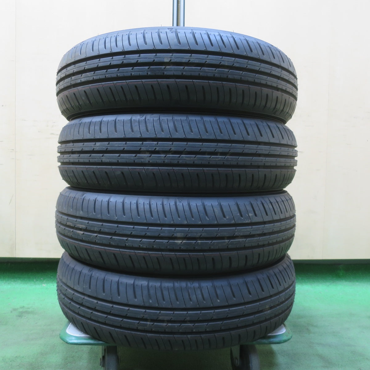 新車外し！25年★155/65R14 ダンロップ エナセーブ EC350+ タイヤ 14インチ N-BOX デイズ ワゴンR タント 等★6030411イノタ