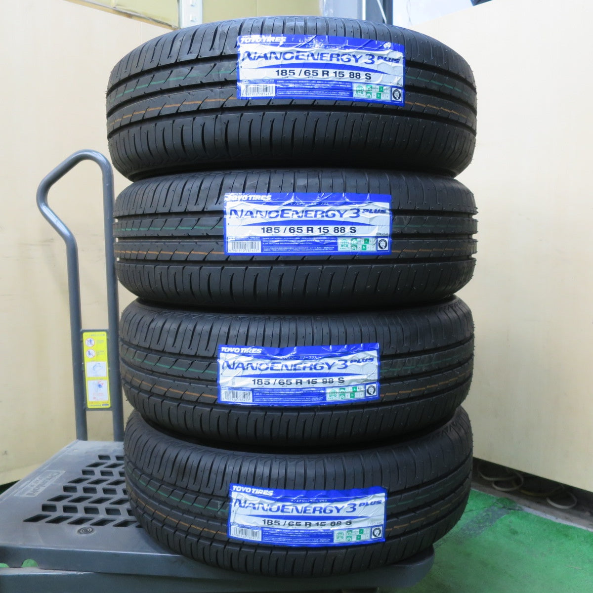 未使用！24年★日産 ノート 純正 スチール 185/65R15 トーヨー ナノエナジー3 プラス 15インチ PCD100/4H★5042806イノ