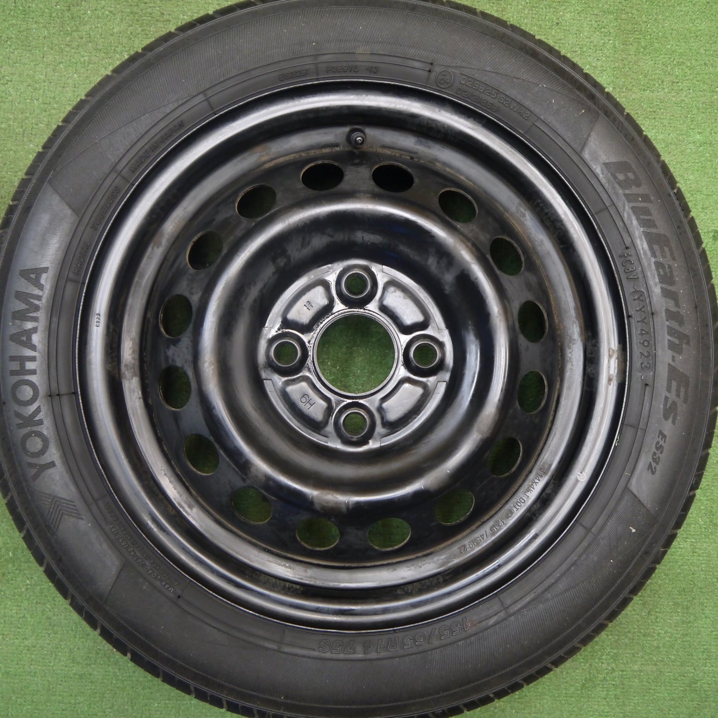 4本価格！23年★155/65R14 ヨコハマ BluEarth-ES ES32 スチール ホイール 14インチ PCD100/4H★5051406Hノ