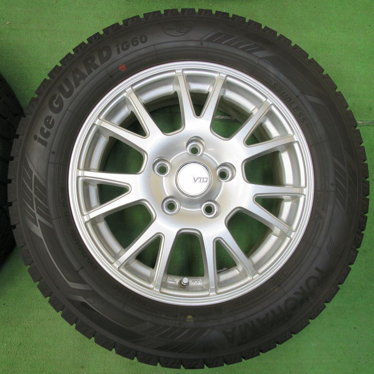 バリ溝！21年！キレイ！8.5分★スタッドレス 195/65R15 ヨコハマ アイスガード iG60 VTO 社外 アルミ PCD114.3/5H★4112606イス