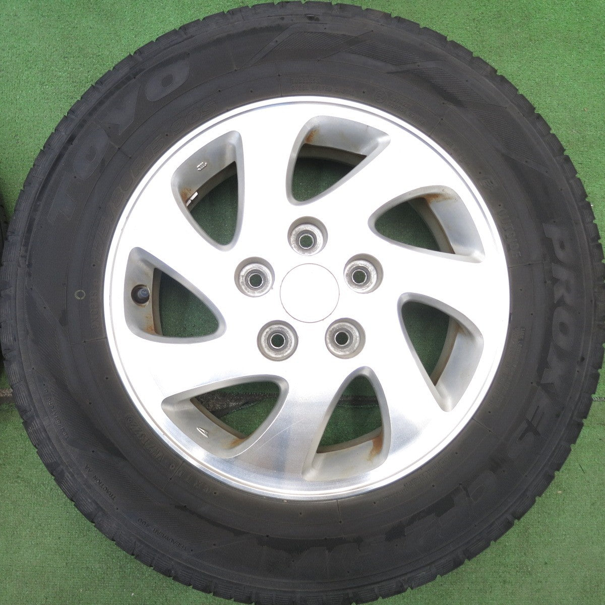 4本価格！22年◎ダイハツ テリオスキッド 純正 175/80R15 トーヨー プロクセス CF2 SUV 15インチ PCD114.3/5H◎6072303HAノ
