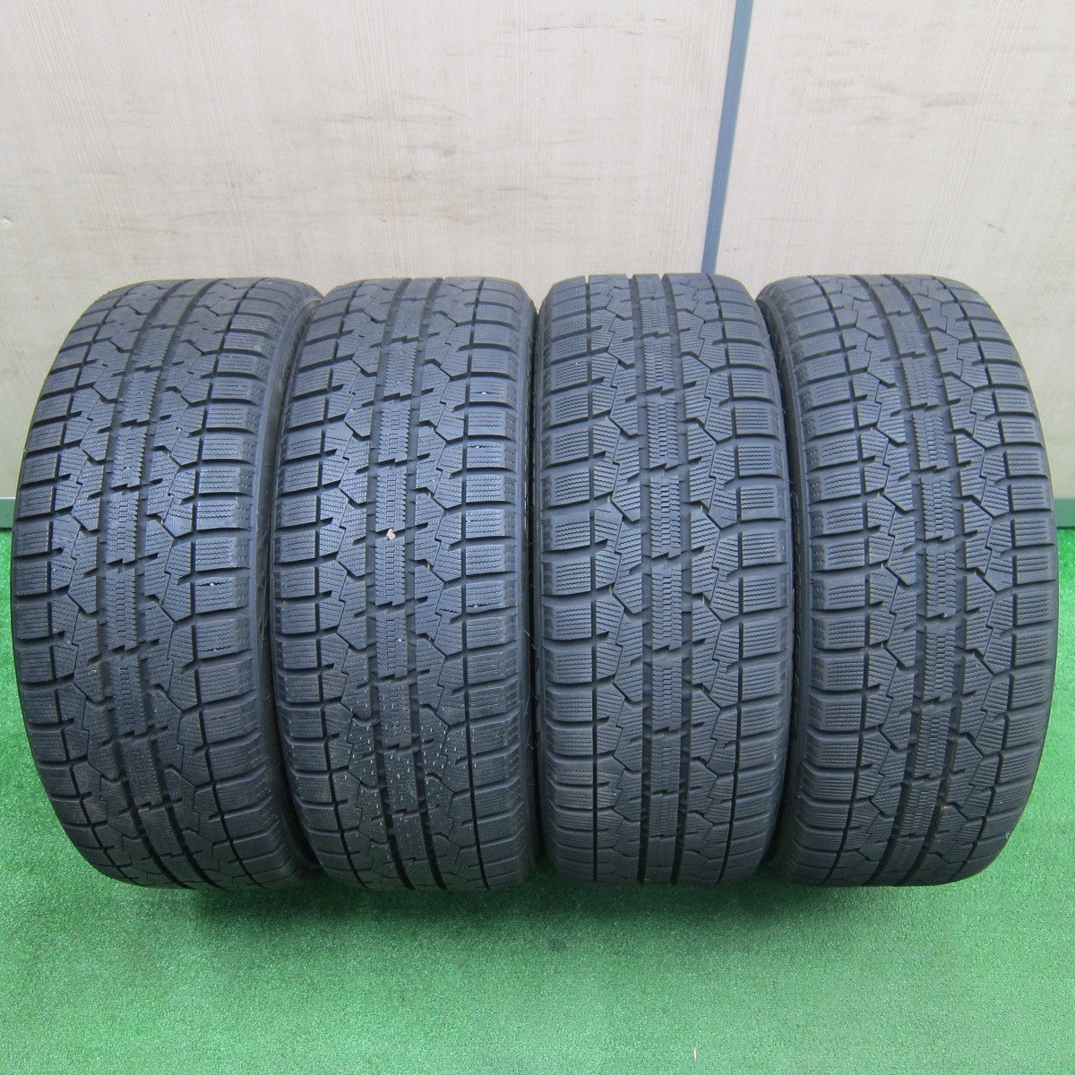 [送料無料] バリ溝！20年！ほぼ10分★トヨタ 50系 プリウス ツーリング 純正 215/45R17 スタッドレス トーヨー オブザーブ ガリット GIZ 17インチ PCD100/5H★4121404TNス