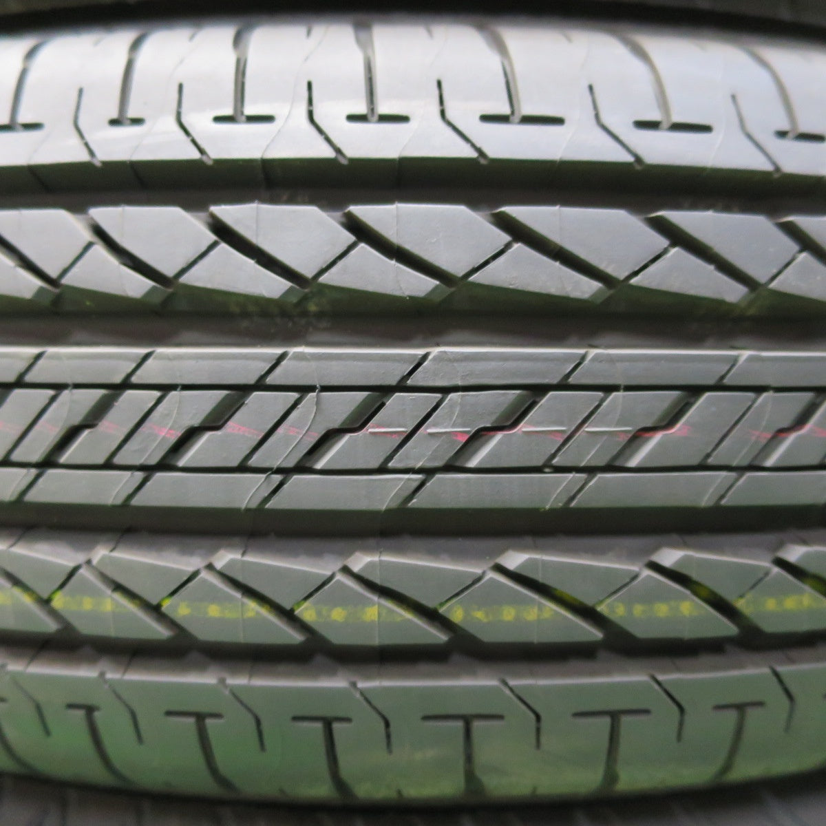 [送料無料] 新車外し！24年★ジムニー 等 175/80R16 ブリヂストン デューラー H/L 852 タイヤ 16インチ★4102514イノタ