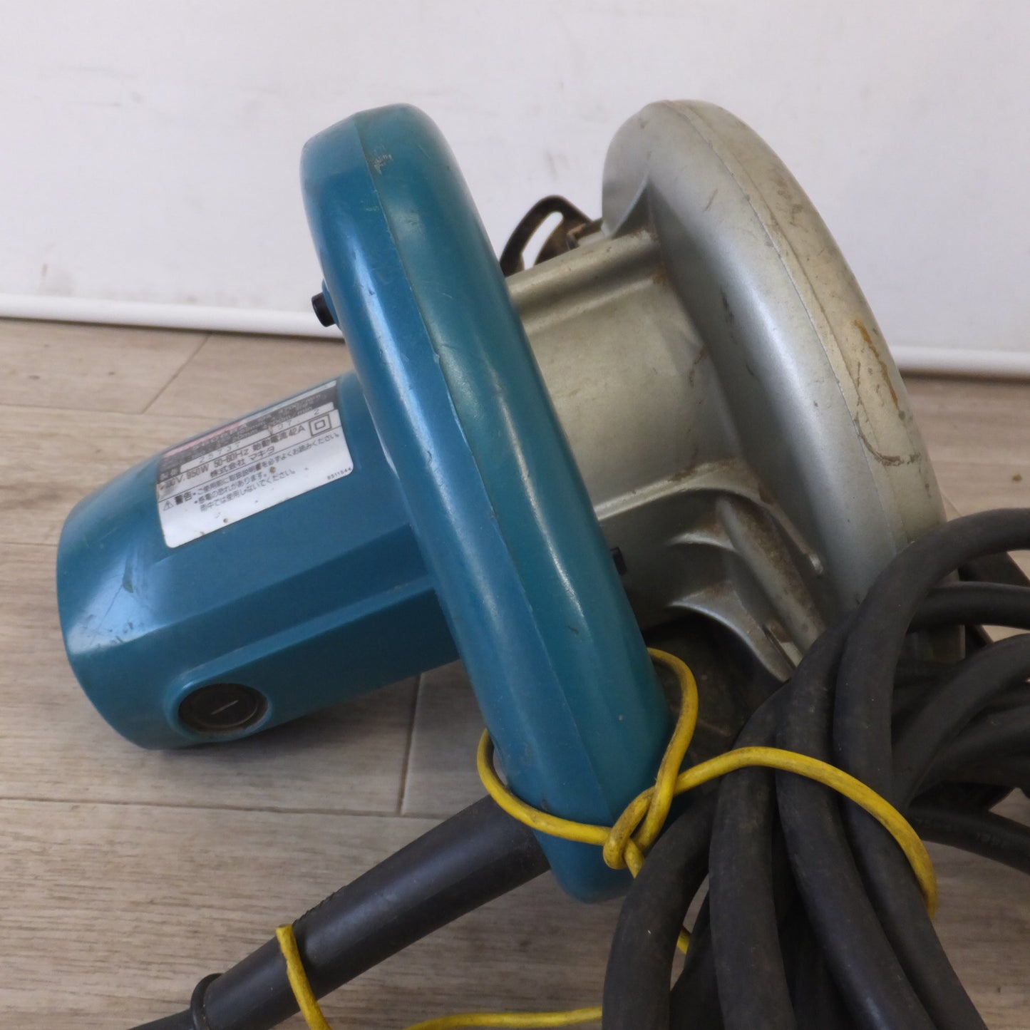 [送料無料] ★マキタ makita 6型マルノコ 5606BA　100V 950W 50-60Hz　木工用 超硬丸ノコ★