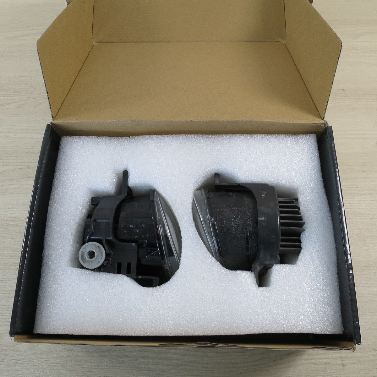 キレイ！左右セット♪トヨタ 30系 アルファード ヴェルファイア 後期 等 純正 LED フォグランプ KOITO 48-150 E13 13794R 13794L フォグライト 照明 カー パーツ♪