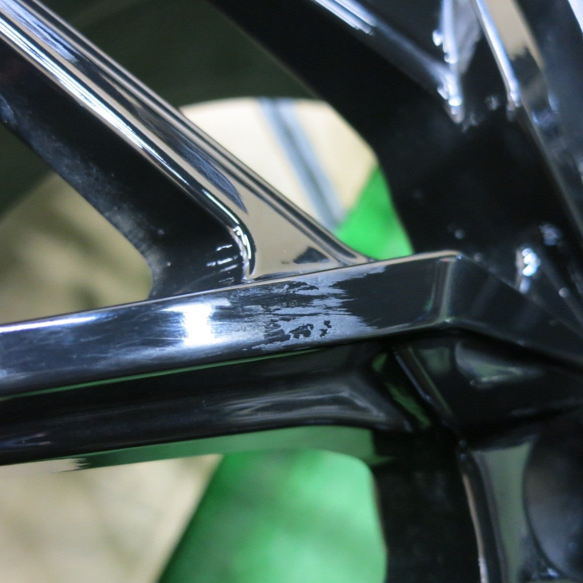 キレイ★O・Z MSW50 ホイール 19インチ 19×8J OZ PCD114.3/5H★5021004SYホ