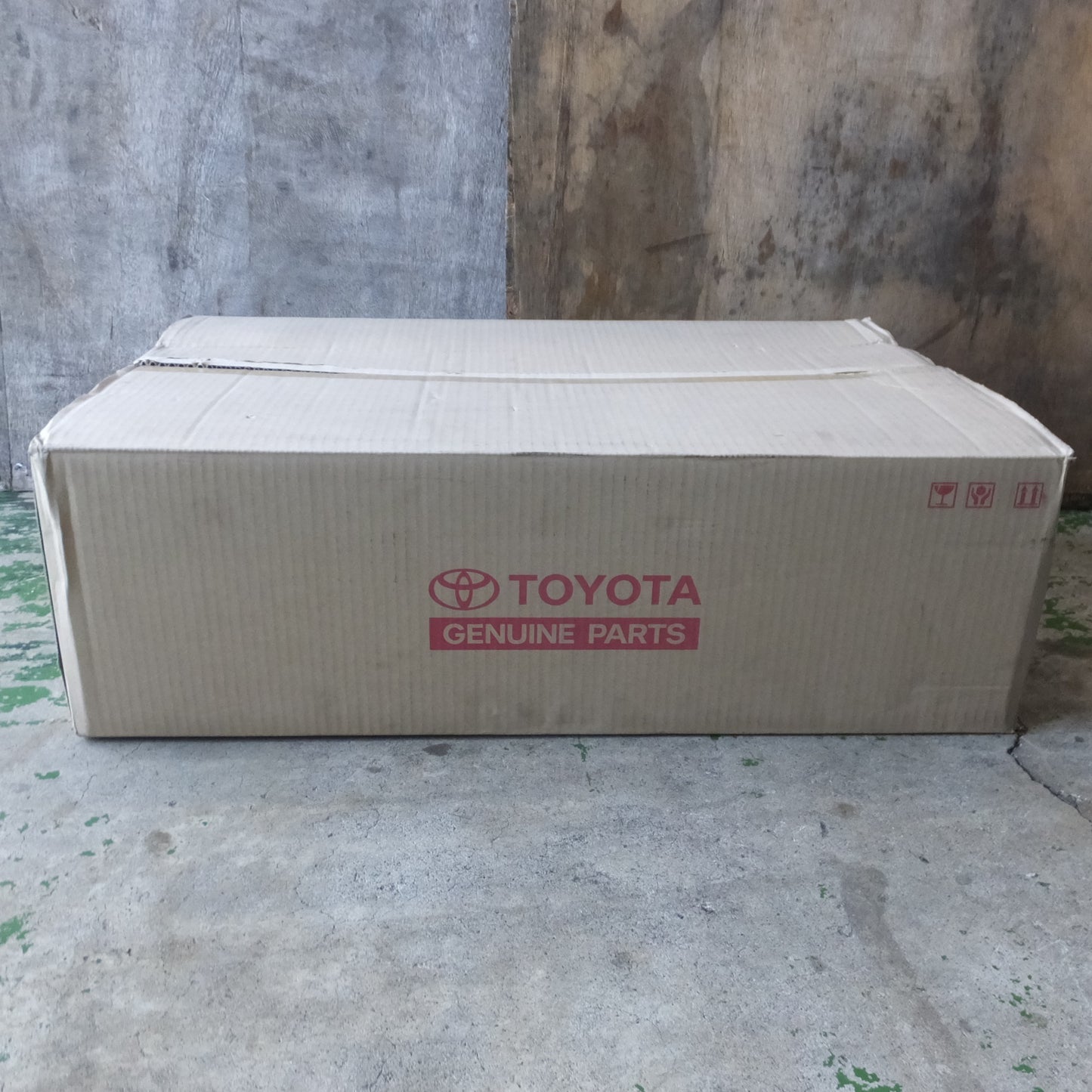 [送料無料] ◆トヨタ 純正 ジュニアシート  チャイルドシート 73700-52130 体重15kg～36kg 3歳～12歳頃◆