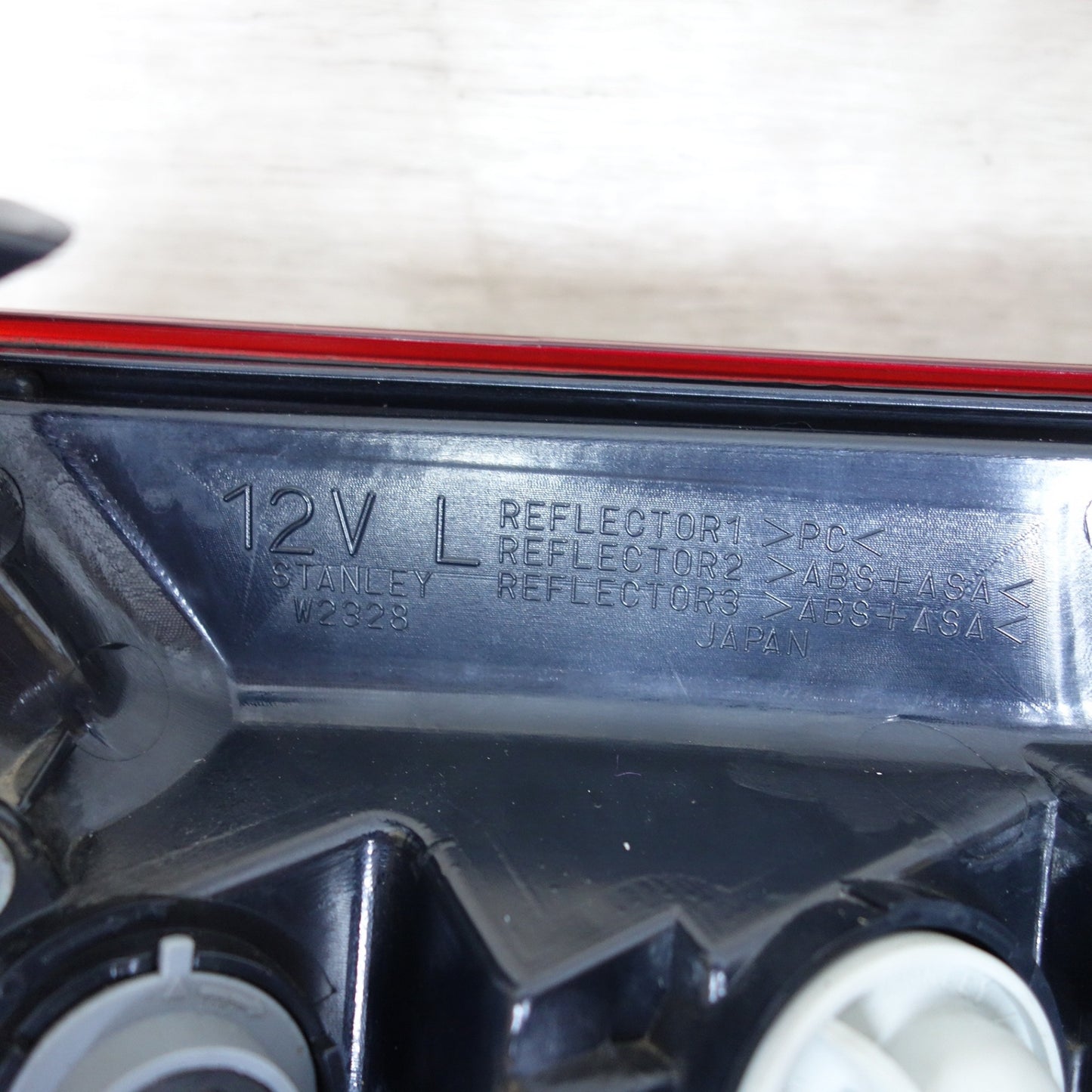 [送料無料] キレイ◆日産 フーガ Y51 純正 テール ランプ ライト 左側 STANLEY W2328◆